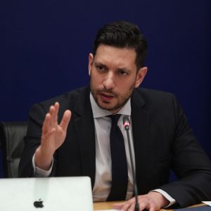 Το σχέδιο Κυρανάκη για τον εκσυγχρονισμό των τρένων: Κέντρο Εποπτείας, κάμερες, GPS, εκπαίδευση και «μοντέλο ΔΕΗ» <p>Πηγή: <a target="_blank" href="https://www.iefimerida.gr">iefimerida.gr</a> - <a target="_blank" href="https://www.iefimerida.gr/politiki/shedio-kyranaki-gia-eksyghronismo-trenon-dei">Το σχέδιο Κυρανάκη για τον εκσυγχρονισμό των τρένων: Κέντρο Εποπτείας, κάμερες, GPS, εκπαίδευση και «μοντέλο ΔΕΗ» - iefimerida.gr</a></p>