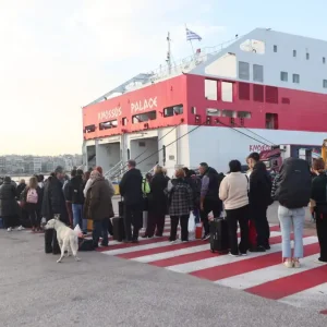 Από την Κέρκυρα μέχρι τη Δονούσα: Πού πήγαν οι Έλληνες φέτος το Πάσχα
