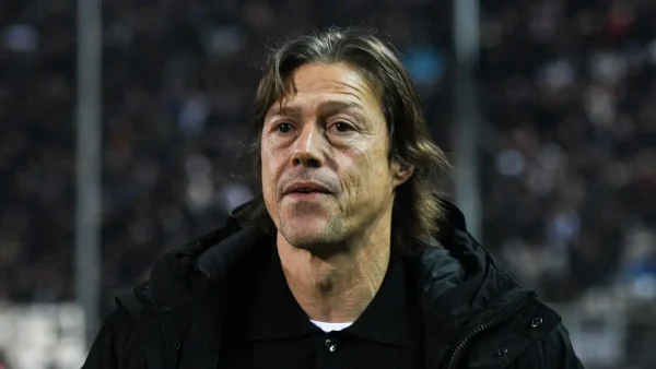 Ματίας Αλμέιδα: Δέχομαι την κριτική – Πολλοί μας περιμένουν να είμαστε γονατιστοί, αλλά εμείς θα παλέψουμε μέχρι τέλους