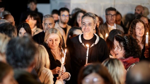 Μήνυμα Μητσοτάκη για το Πάσχα: «Με αυτοπεποίθηση και ενότητα μπορούμε να ξεπεράσουμε τις δυσκολίες»