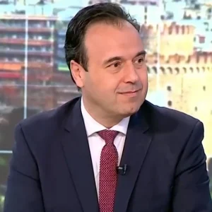 Παπαστεργίου για Kids Wallet: Χρειάζεται η συνεργασία των παιδιών με τους γονείς