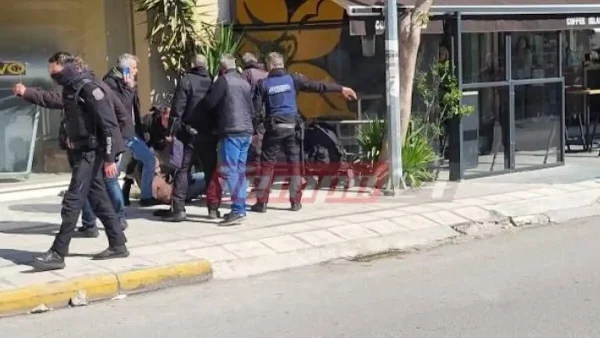 Πάτρα: Κινηματογραφική ληστεία τράπεζας με άδοξο τέλος – Ο δράστης συνελήφθη μόλις βγήκε από το υποκατάστημα