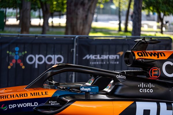Δύο ημέρες με την McLaren σε OPAP Arena και Σύνταγμα