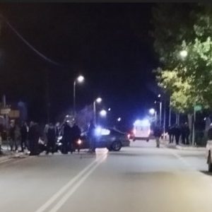 Σοβαρά τραυματίστηκαν δύο νεαροί σε τροχαίο με μηχανή στον Πλάτανο Αλμυρού