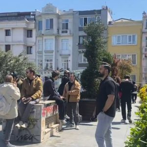 Νέος σεισμός 5 Ρίχτερ "ταρακουνάει" την Κωνσταντινούπολη: Σε πάρκα και πλατείες ψάχνει καταφύγιο ο κόσμος