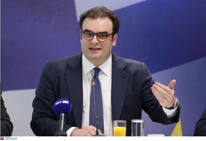 Φορολογικές δηλώσεις 2025: Ρεκόρ στον ρυθμό υποβολής-Τι λέει ο Πιερρακάκης