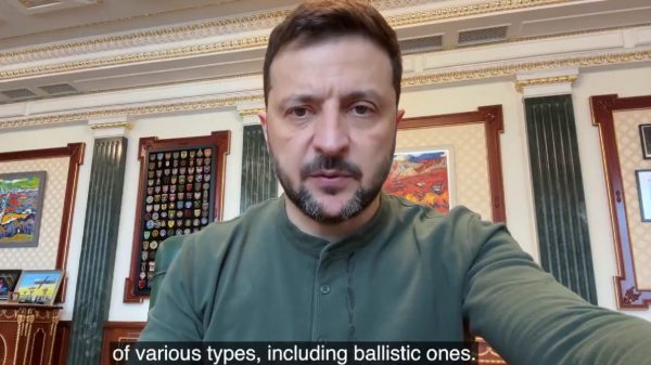 Ο Ζελένσκι κατηγορεί τις ΗΠΑ για ανεπαρκής πίεση στη Ρωσία: «Η Ουκρανία αποδέχτηκε την κατάπαυση του πυρός, ο Πούτιν αρνήθηκε»