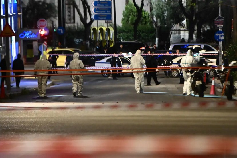 Βίντεο ντοκουμέντο: Άνδρας με σακίδιο στη λεωφόρο Συγγρού λίγο πριν την έκρηξη στη Hellenic Train