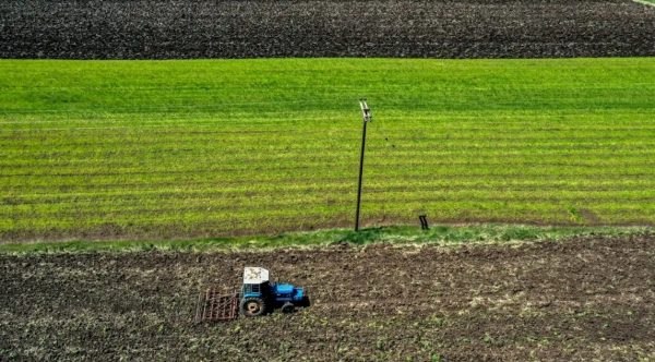 Κομισιόν: Προθεσμία στην Ελλάδα για τις αγροτικές επιδοτήσεις – Προειδοποιεί με «πάγωμα» πληρωμών