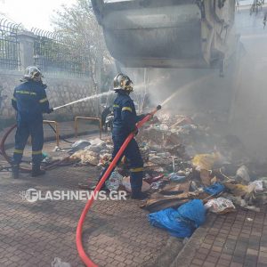 Χανιά: Απορριμματοφόρο έπιασε φωτιά στη μέση του δρόμου – Δεν υπήρξαν τραυματισμοί