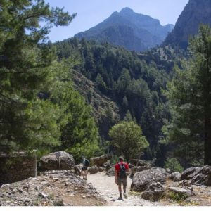 Χανιά: Επιχείρηση διάσωσης άνδρα στο φαράγγι της Σαμαριάς – Τραυματίστηκε σοβαρά μετά από πτώση