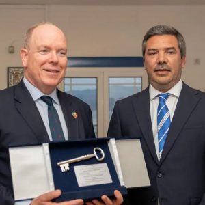 Ο Πρίγκιπας Αλβέρτος του Μονακό ανακηρύχθηκε επίτιμος δημότης Ελαφονήσου