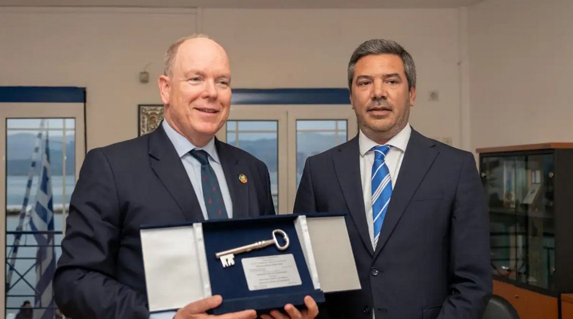 Ο Πρίγκιπας Αλβέρτος του Μονακό ανακηρύχθηκε επίτιμος δημότης Ελαφονήσου