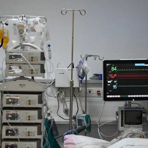 Κεφαλονιά: Στη ΜΕΘ παραμένει ο 3χρονος που έπαθε θερμικό έγκαυμα στον πνεύμονα από την πυρκαγιά