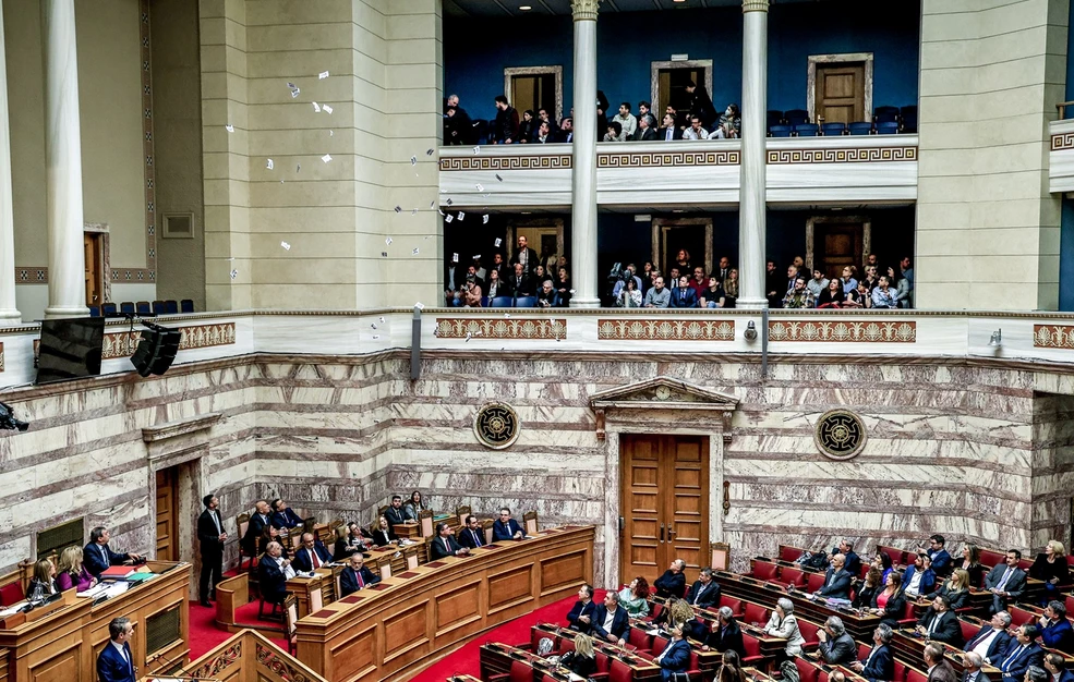Πόρισμα Προκαταρκτικής για Τριαντόπουλο: Θέμα αντισυνταγματικής διαδικασίας θέτει η αντιπολίτευση- Ζητούν τη διακοπή της συνεδρίασης