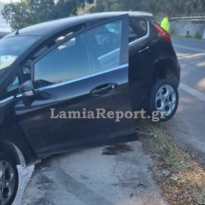 Τροχαίο το πρωί στη Φθιώτιδα - Το σταμάτησαν οι μπάρες πριν πέσει στη θάλασσα - Δείτε εικόνες