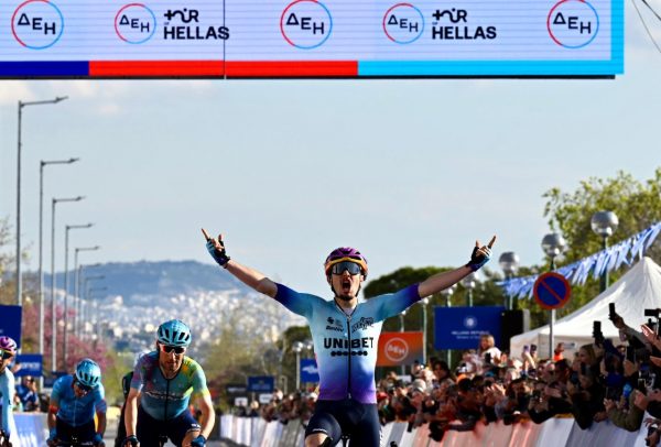 Ο Αντριάν Μερ την πρώτη θέση στο τέταρτο ετάπ, ο Μάρτιν Λόπεζ το προβάδισμα νίκης στον ΔΕΗ Tour of Hellas 2025