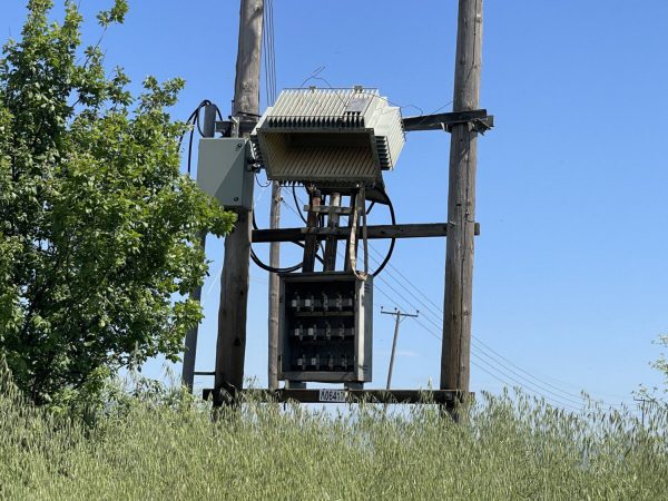 Ρήμαξαν τους μετασχηματιστές της ΔΕΗ (ΦΩΤΟ)