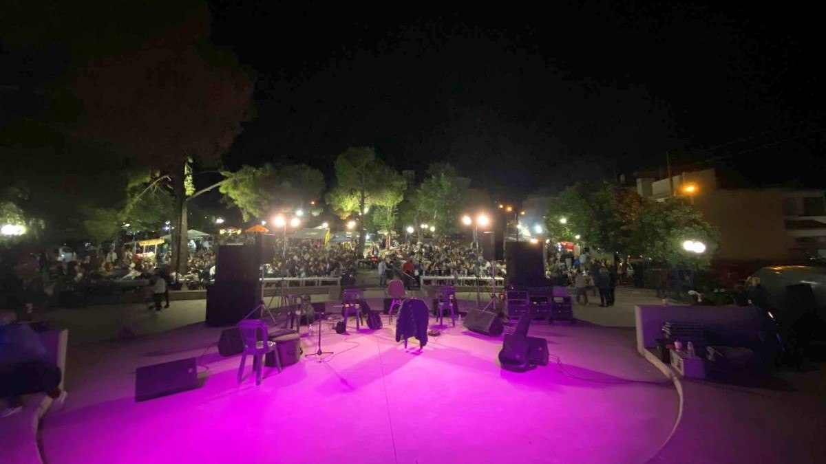 Περισσότεροι από 6.000 επισκέπτες στην 9η Ανθοκομική Έκθεση Σταυρού