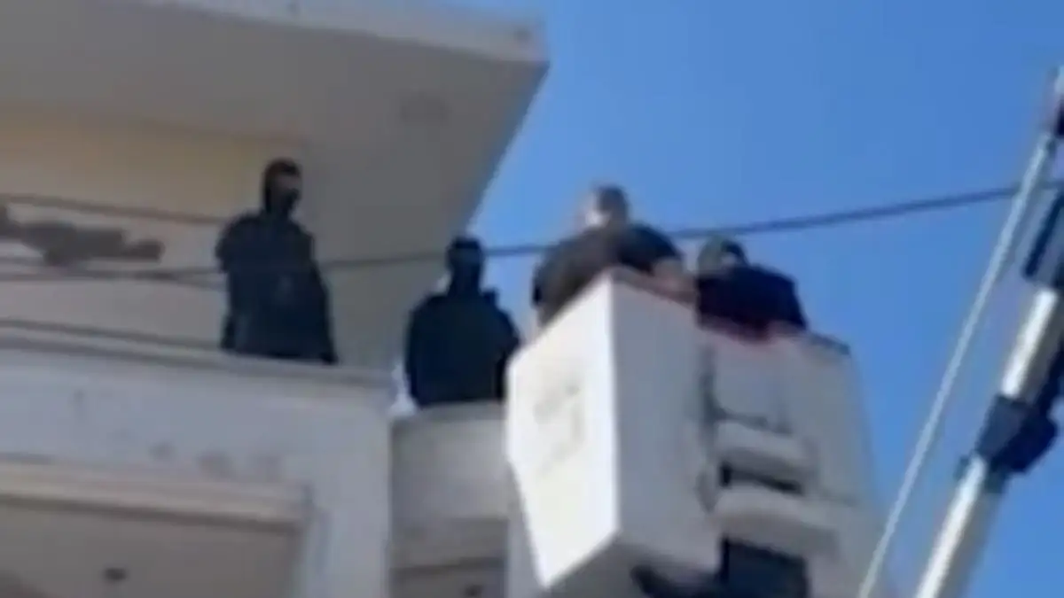 Άνω Λιόσια: Μεγάλη αστυνομική επιχείρηση για ρευματοκλοπές – 19 συλλήψεις