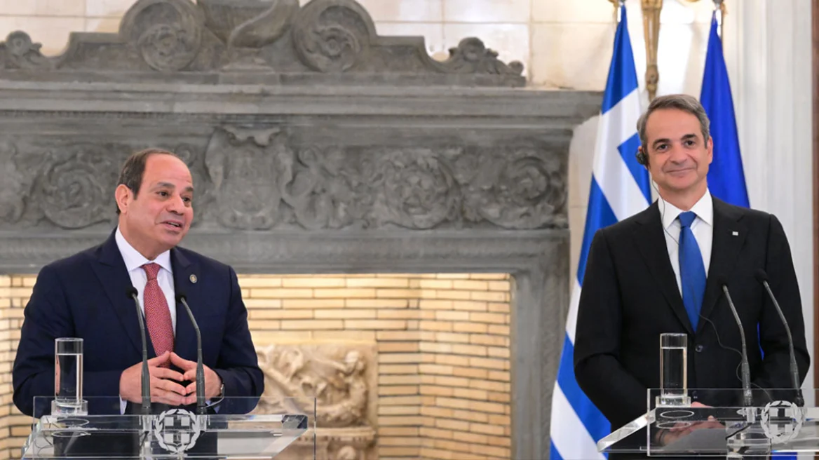 Μητσοτάκης: Υπογράψαμε με τον Αμπντέλ Φατάχ Αλ Σίσι διακήρυξη για τη στρατηγική εταιρική σχέση Αθήνας- Καΐρου