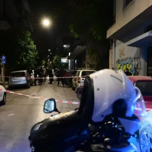 Άνδρας εντοπίστηκε νεκρός σε πιλοτή σπιτιού