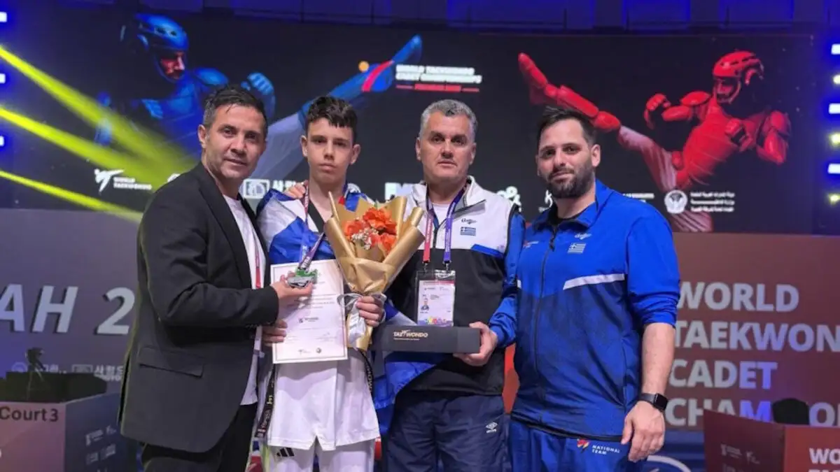 Ο Βασίλης Νικολάου κατέκτησε το ασημένιο μετάλλιο στο παγκόσμιο πρωτάθλημα ταεκβοντό παίδων – κορασίδων
