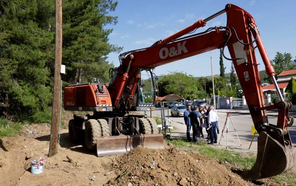 Συνεχίζονται μέχρι την Παρασκευή τα έργα της ΔΕΥΑΛ στην οδό Λαρίσης - Κυκλοφοριακές ρυθμίσεις