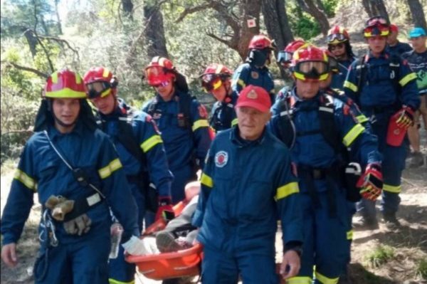 Επιχείρηση διάσωσης γυναίκας που τραυματίστηκε σε πεζοπορία στα Πολιτικά Εύβοιας