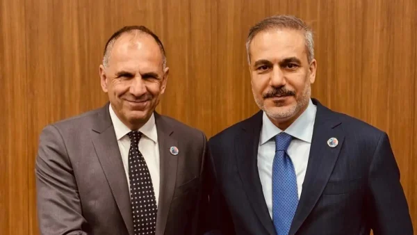 Ο Γιώργος Γεραπετρίτης συναντήθηκε με τον Χακάν Φιντάν στην Αττάλεια – Στο επίκεντρο η προετοιμασία του Ανωτάτου Συμβουλίου Συνεργασίας