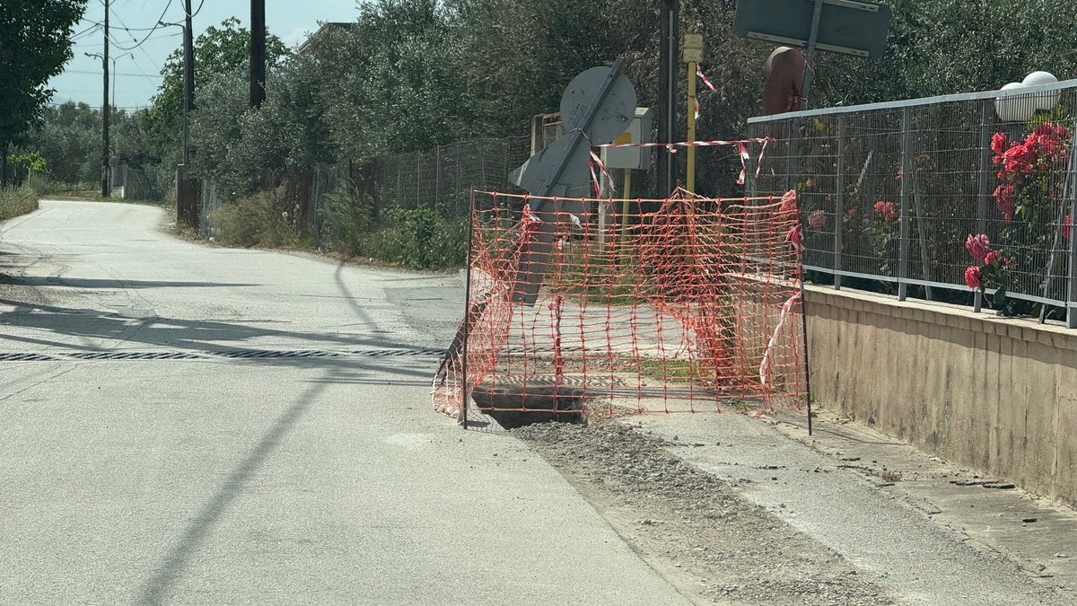 Επικίνδυνη οδός μετά από ημιτελή έργα (ΦΩΤΟ)