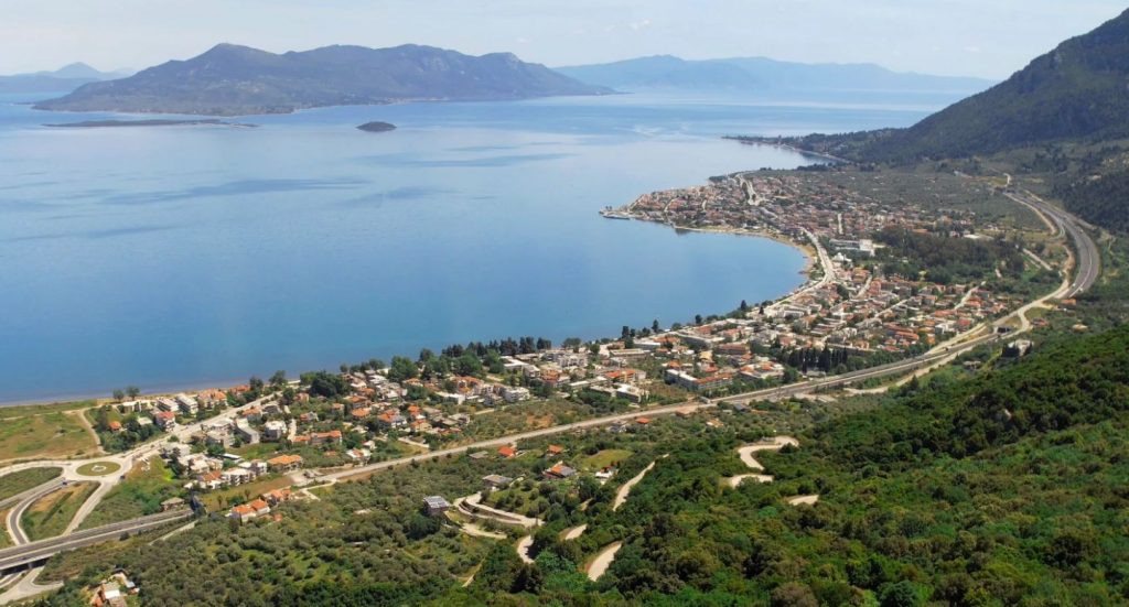 Πωλείται επιχείρηση εστίασης στα Καμένα Βούρλα