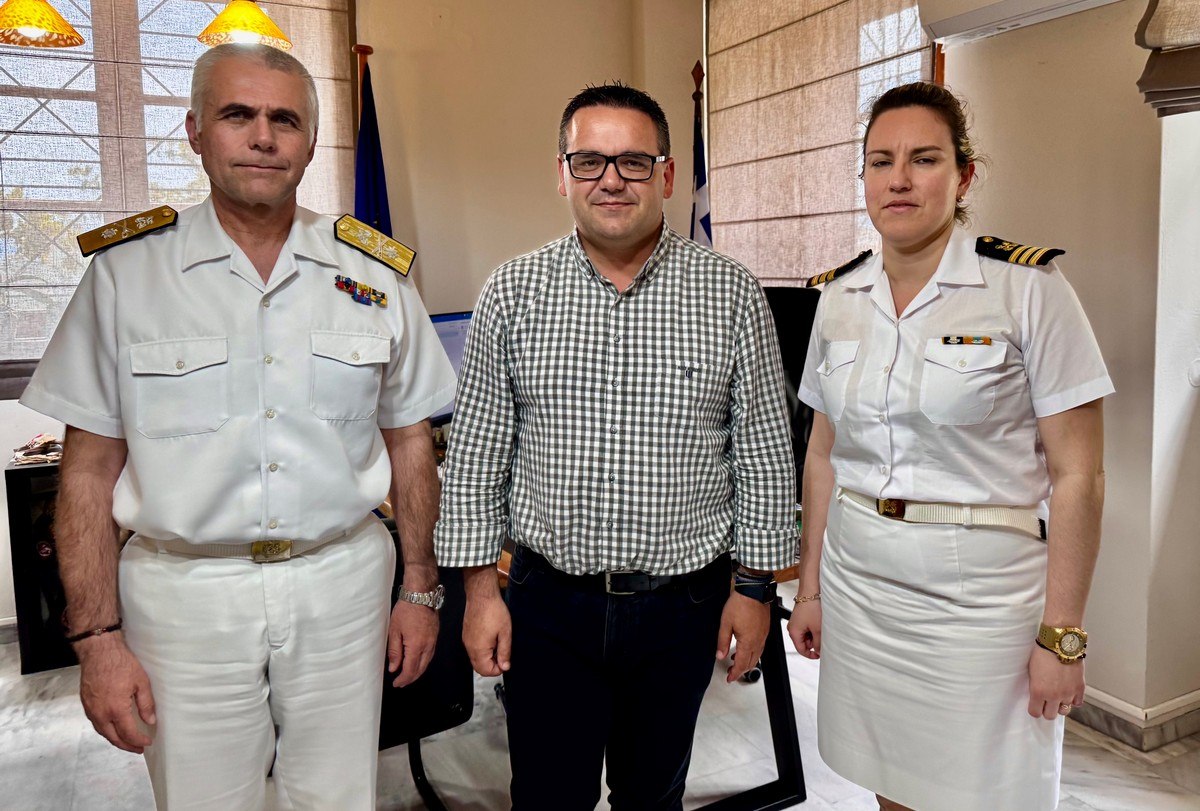 Στυλίδα: Συνάντηση Αποστόλου με τους Διοικητές 4ης ΠΕ.ΔΙ.Λ.Σ.-ΕΛ.ΑΚΤ. και Λιμεναρχείου Στυλίδας