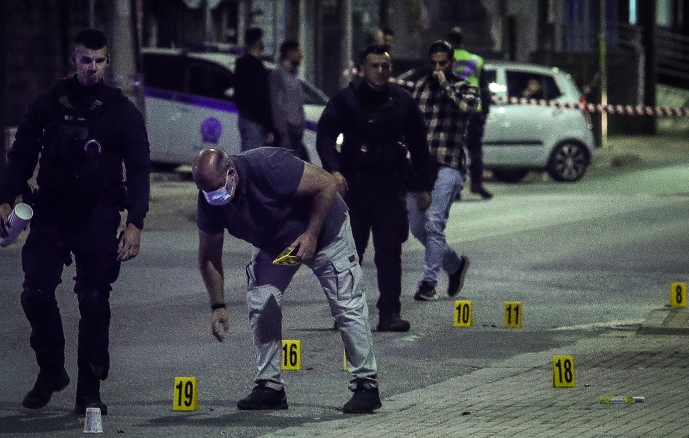 Ενέδρα στα Άνω Λιόσια: Πολλά τα ερωτήματα και τα ανοιχτά μέτωπα για τον «μπόντι μπίλντερ»