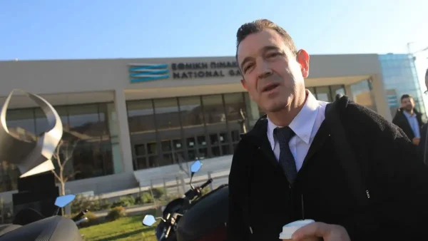 Εθνική Πινακοθήκη: Αγωγή στον Νίκο Παπαδόπουλο και τον συνεργό του για τον βανδαλισμό των έργων – Ζητά αποζημίωση 407.000 χιλιάδων ευρώ