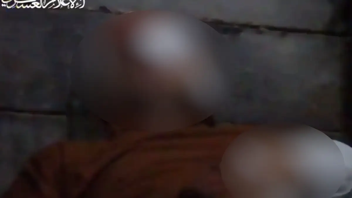 Η Χαμάς δημοσίευσε νέο βίντεο με Ισραηλινό όμηρο: Γεμάτος αίματα εκλιπαρεί να αφεθούν ελεύθεροι όλοι οι κρατούμενοι