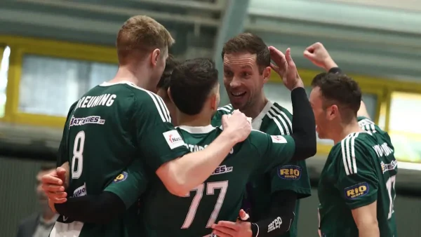 Παναθηναϊκός – Ολυμπιακός 3-2: «Σκούπισε» τους τελικούς και κατέκτησε το πρωτάθλημα στη Volley League των ανδρών