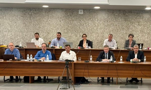 Τι συζητήθηκε στην τελευταία τακτική συνεδρίαση του Περιφερειακού Συμβουλίου στη Χαλκίδα
