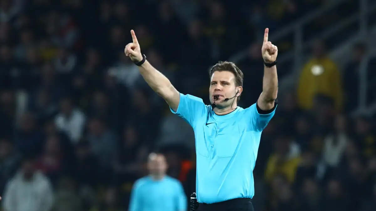 ΠΑΟΚ – ΑΕΚ: Αλλαγή της τελευταίας στιγμής στον διαιτητή λόγω τραυματισμού του Φέλιξ Μπριχ