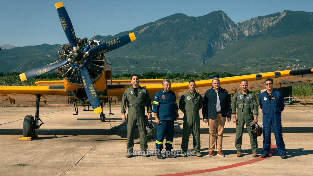 Έφτασαν έτοιμοπόλεμα στο αεροδρόμιο Λαμίας τα δύο PZL Μ18 Β