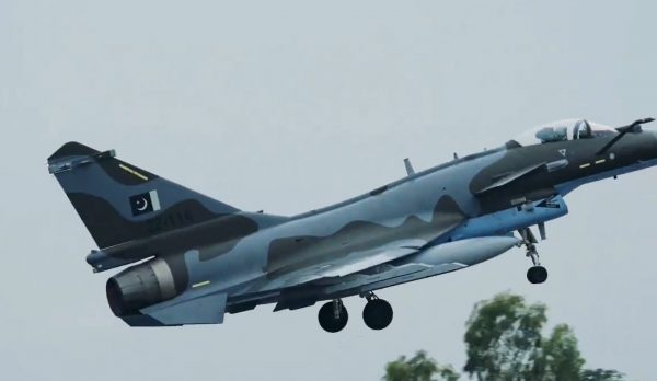 CNN: Η σύγκρουση Ινδίας - Πακιστάν, το πρώτο μεγάλο τεστ της στρατιωτικής τεχνολογίας της Κίνας απέναντι στη Δύση