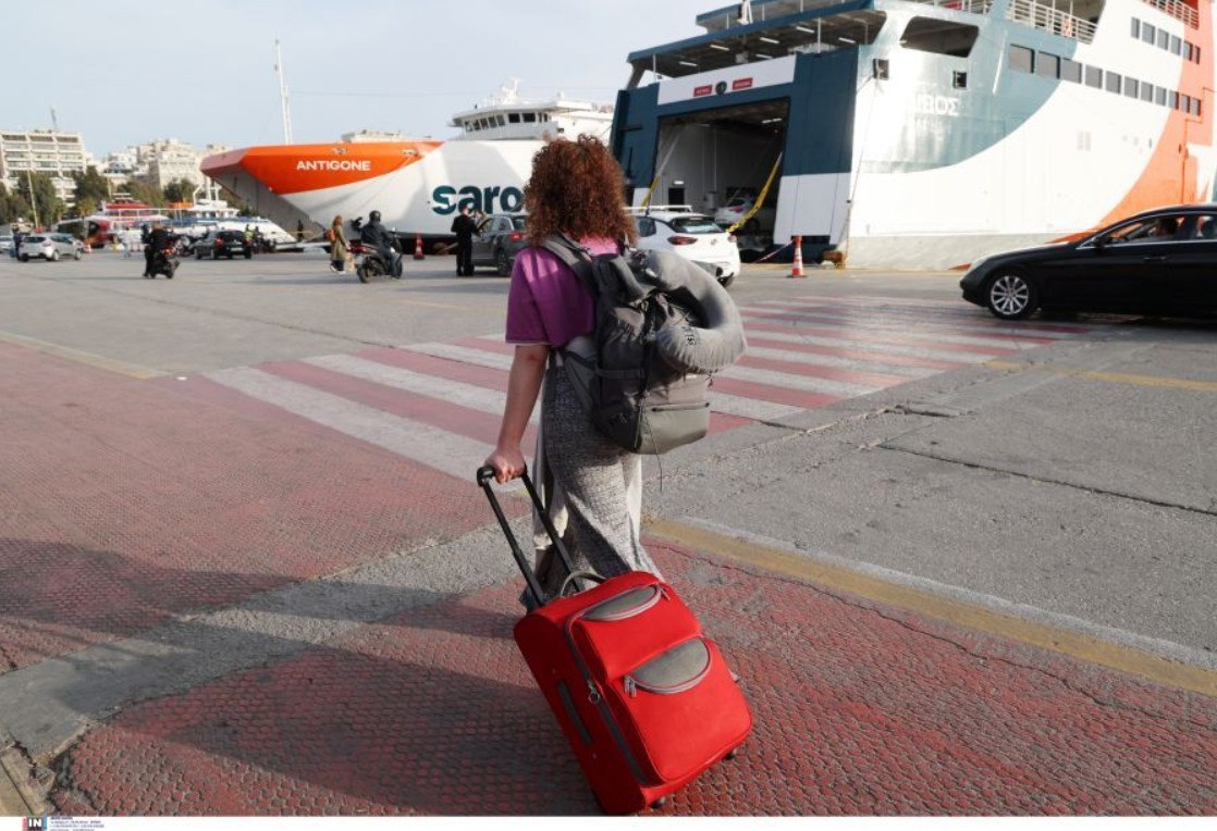 Β.Κικίλιας: Συγκρατήσαμε τις τιμές στα ακτοπλοϊκά εισιτήρια - Καμία αύξηση το καλοκαίρι