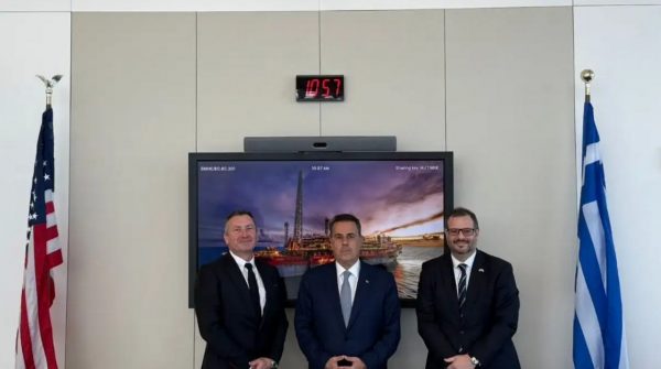 ΥΠΕΝ: Η συνάντηση Παπασταύρου – Τσάφου σε ExxonMobil και Cheniere