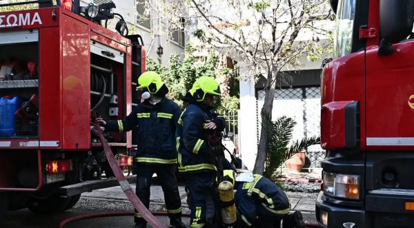 Φωτιά στο Γαλάτσι σε υπόγειο χώρο πολυκατοικίας