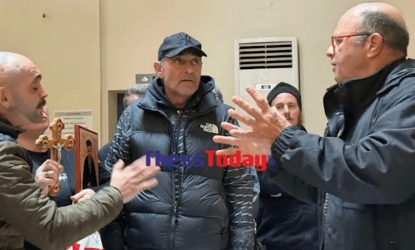 Θεσσαλονίκη: Χαμός σε εκδήλωση με ομιλητή το Χριστόφορο Κατσαδιώτη – «Τα έργα σου εξυβρίζουν την Παναγία»