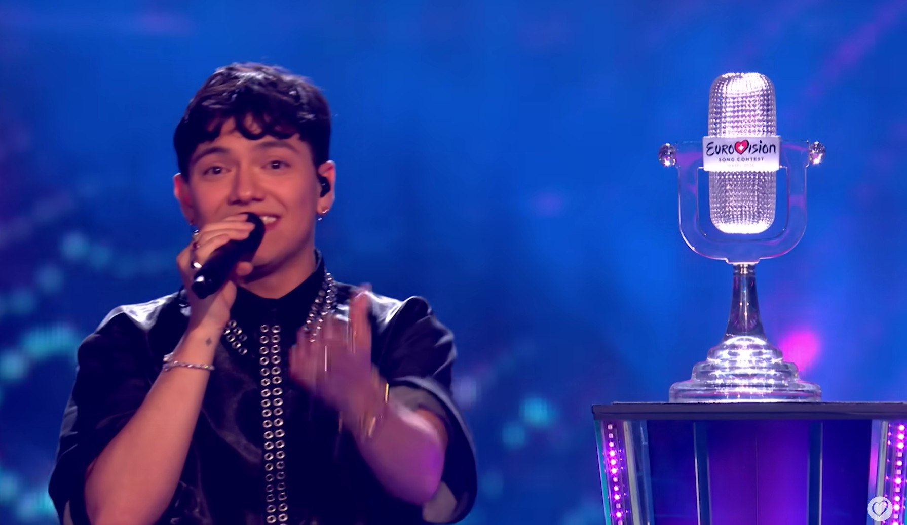 Eurovision 2025: Ο 24χρονος τενόρος JJ «μάγεψε» την Ευρώπη με μία «Χαμένη Αγάπη» – Από το «The Voice» έως την Κρατική Όπερα της Βιέννης