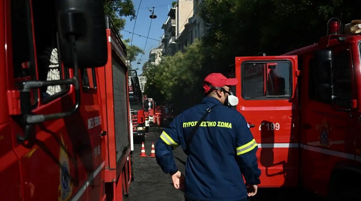 Φωτιά σε ξενοδοχείο στο Φαληράκι στη Ρόδο – Εκκενώθηκε από τους επισκέπτες
