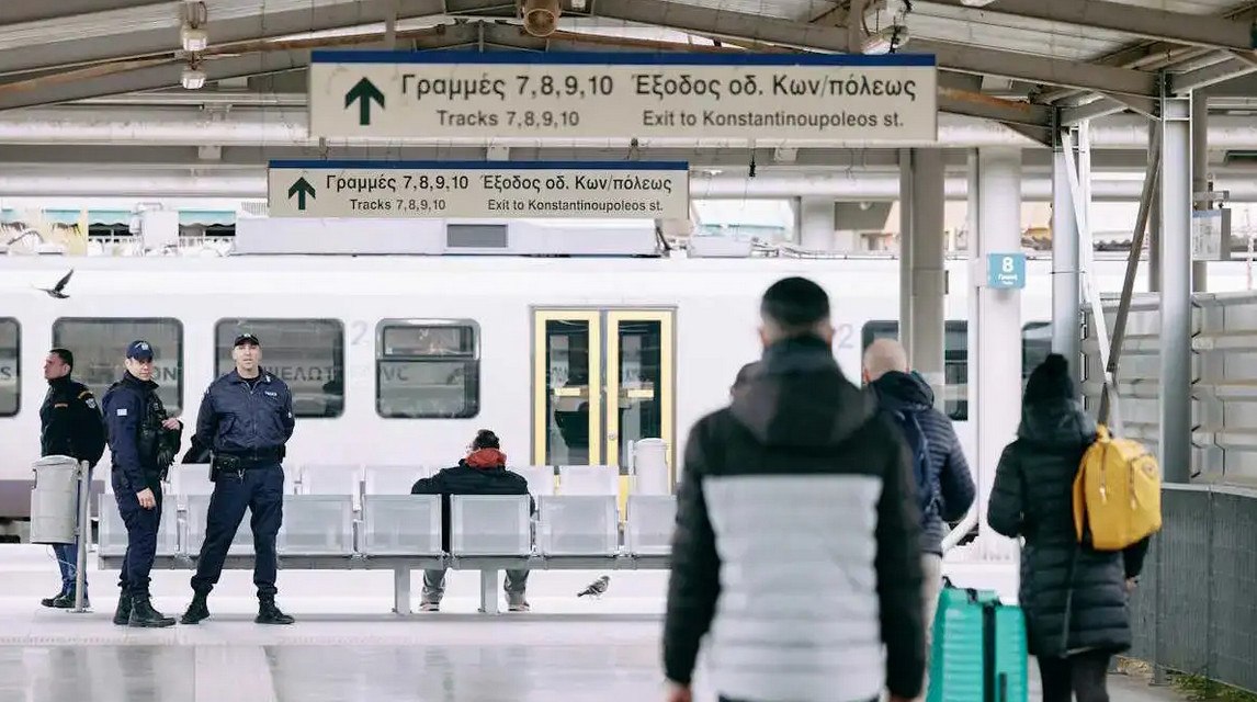 Αστυνομικοί στα μέσα μεταφοράς στην Αττική: Πάνω από 700 συλλήψεις στο πλαίσιο του σχεδίου «Αριάδνη»