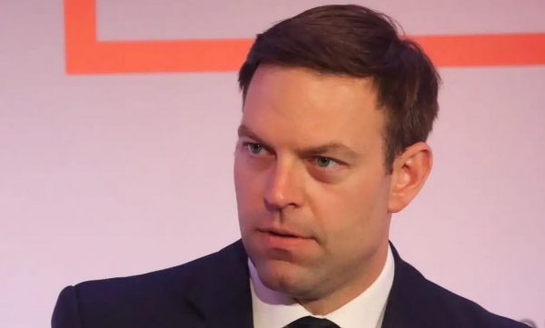 Στέφανος Κασσελάκης: «Είμαστε το μόνο κόμμα που ξεκάθαρα λέει ότι πρέπει να υπάρχει διαχωρισμός Κράτους-Εκκλησίας»