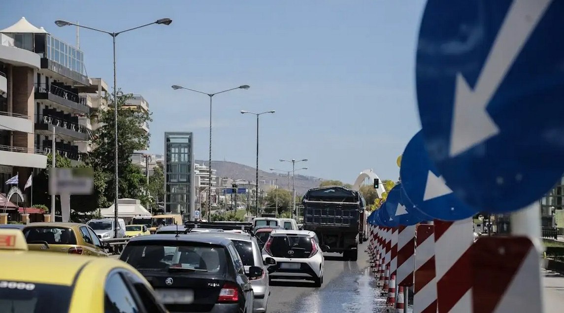 Βουλή: Υπερψηφίστηκε με ευρύτατη πλειοψηφία ο Νέος Κώδικας Οδικής Κυκλοφορίας